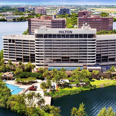 Hilton Miami Airport Blue Lagoon Hotel Exterior photo